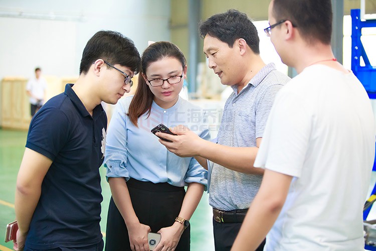 與客戶(hù)溝通